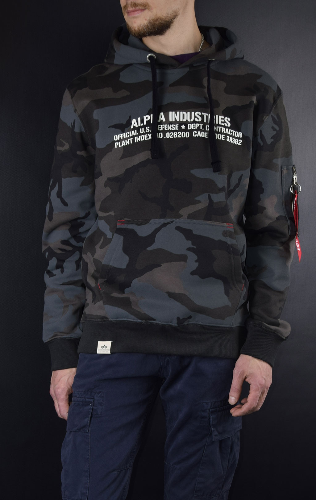 Толстовка ALPHA INDUSTRIES CARGO RUBBER PRINT HOODY black camo 