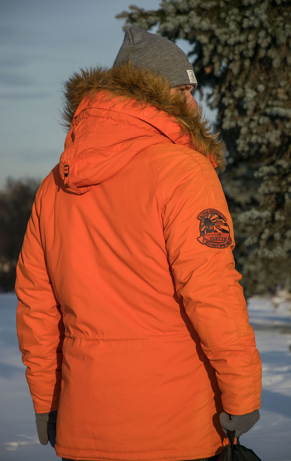 Аляска ALPHA INDUSTRIES EXPLORER flame orange 