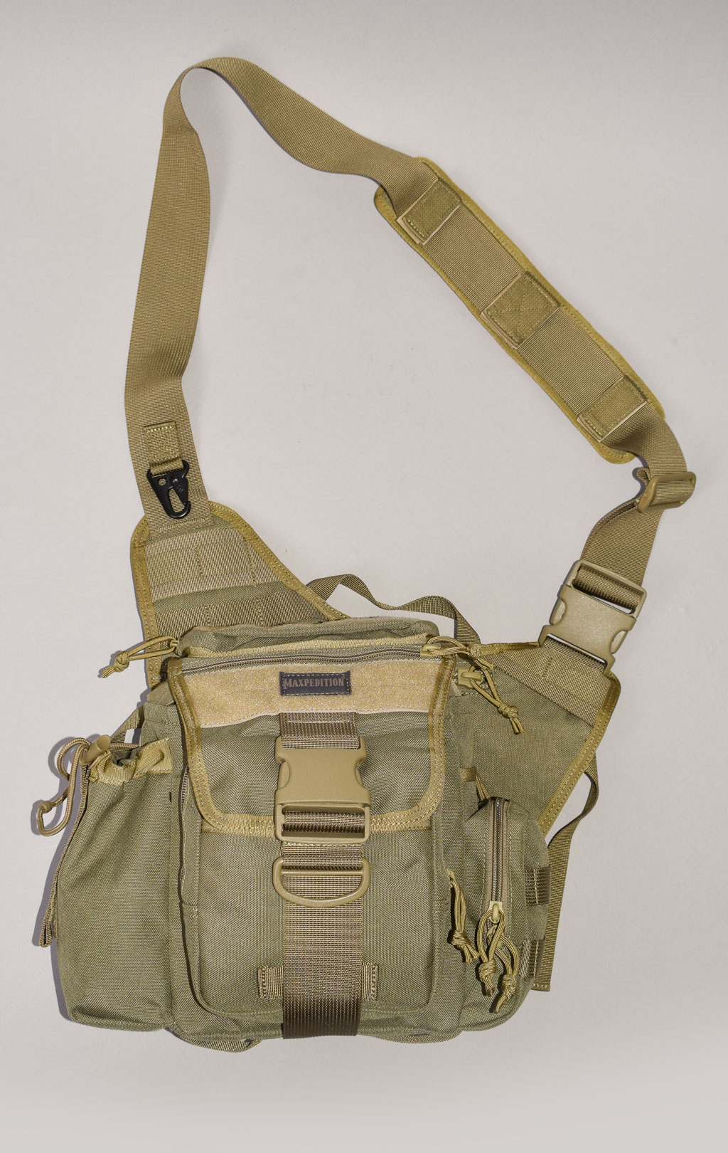 Сумка через плечо тактическая Maxpedition JUMBO VERSIPACK 26x10x22 khaki 