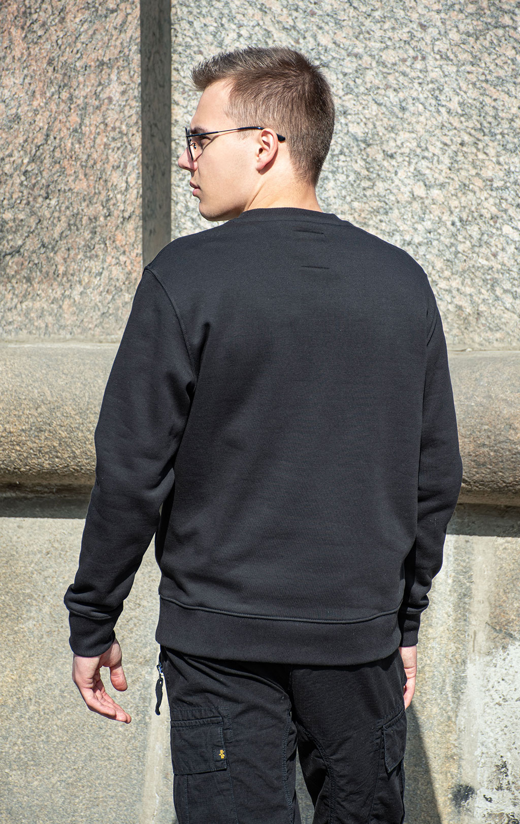 Свитшот ALPHA INDUSTRIES BASIC SWEATER RUBBER black 