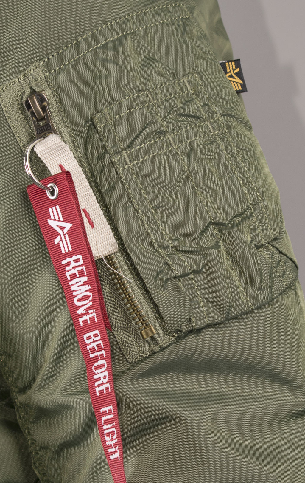 Куртка-пилот ALPHA INDUSTRIES INJECTOR-III sage green 