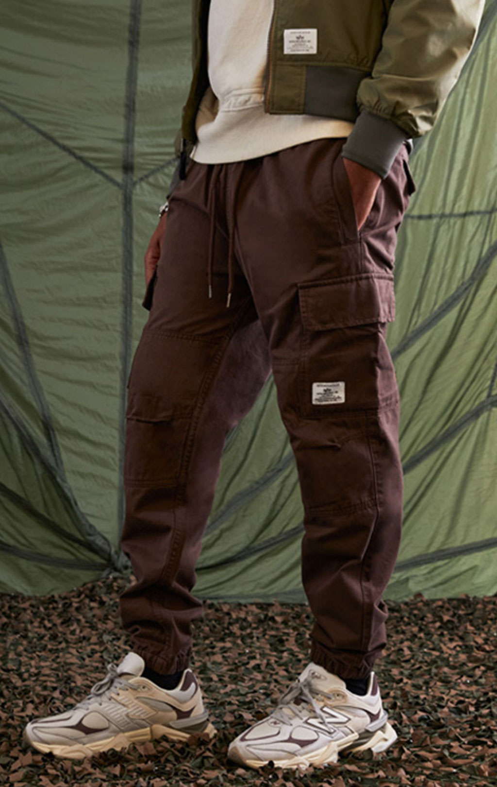 Брюки джоггеры ALPHA INDUSTRIES COTTON JOGGER FW 23/24 chocolate 