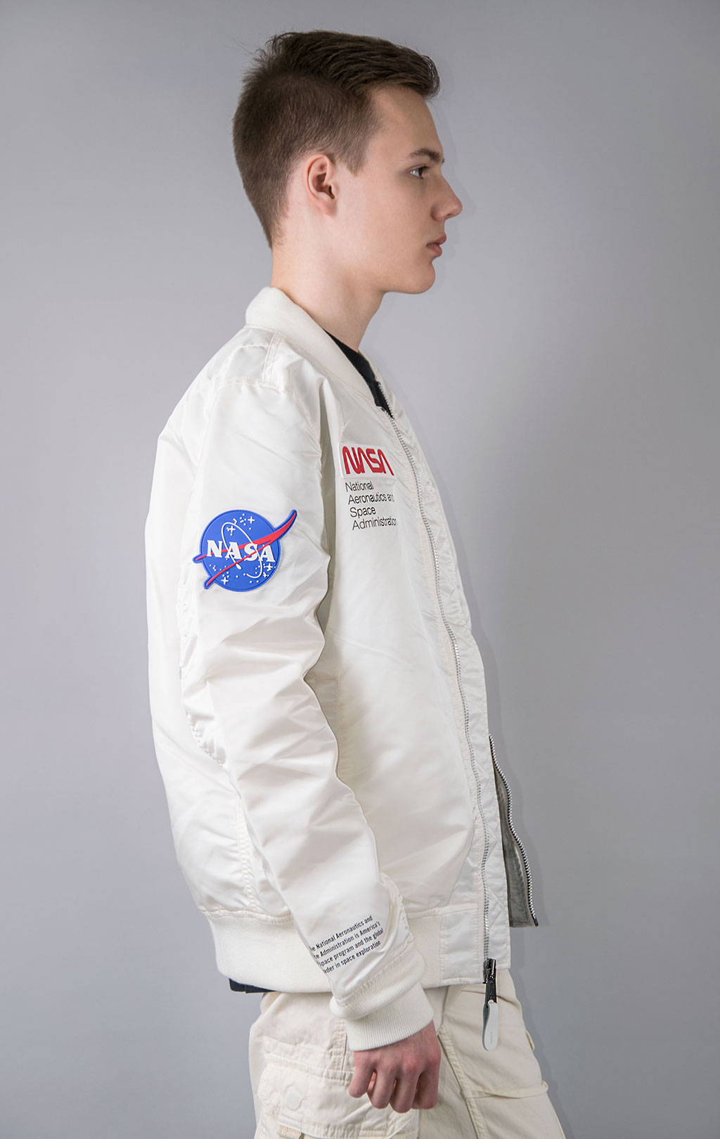 Ветровка ALPHA INDUSTRIES NASA GEN-II FLIGHT JACKET L-2B SS 23 m off white 