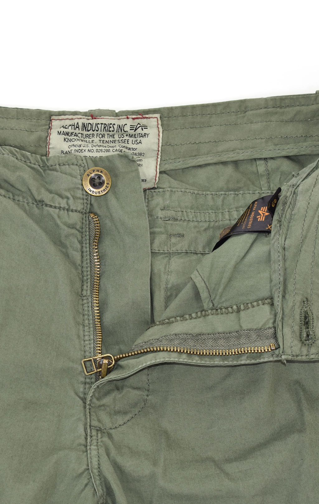 Шорты ALPHA INDUSTRIES JET vintage green 