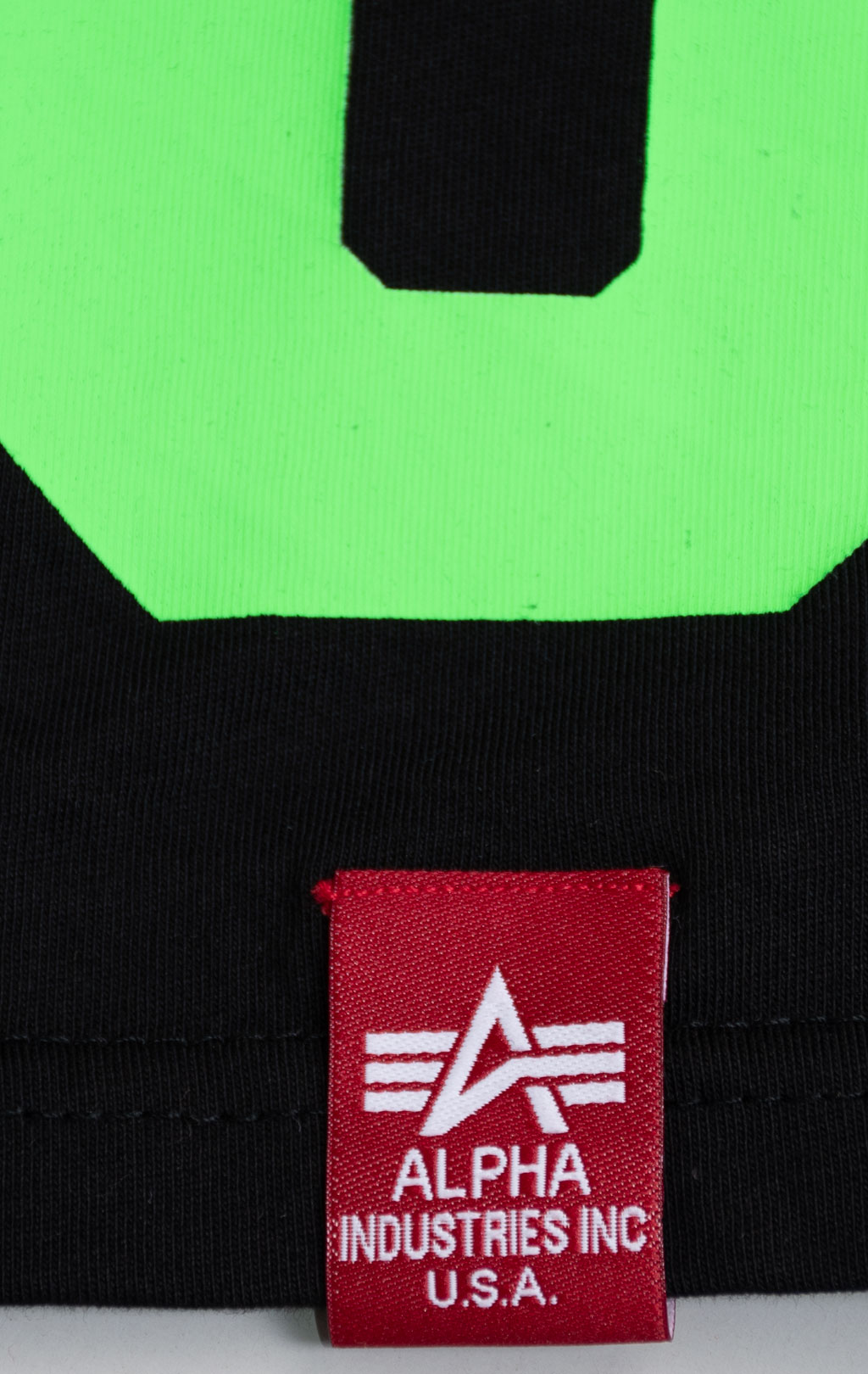 Футболка ALPHA INDUSTRIES BIG LETTERS T black/neon green 