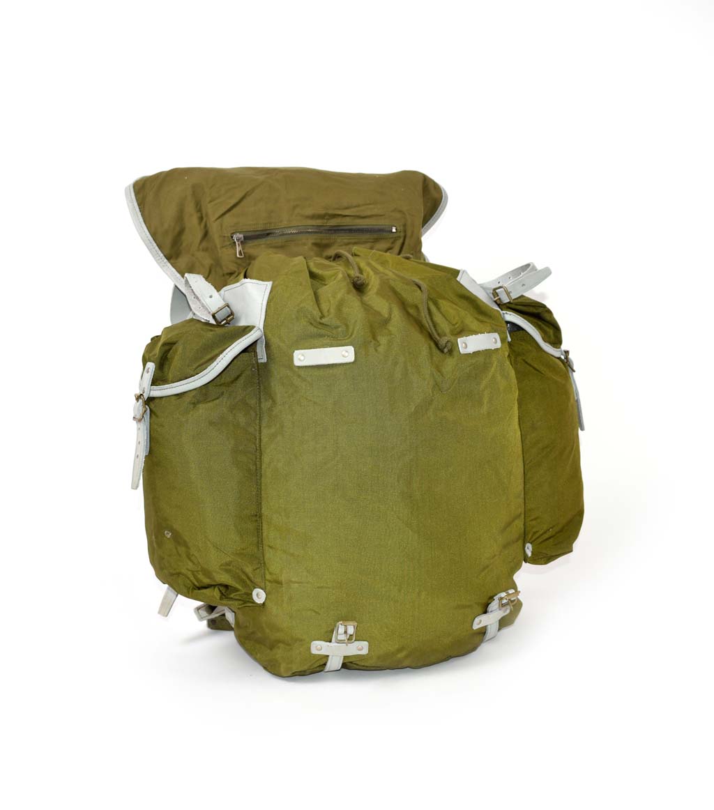 Рюкзак на раме нейлон olive Норвегия