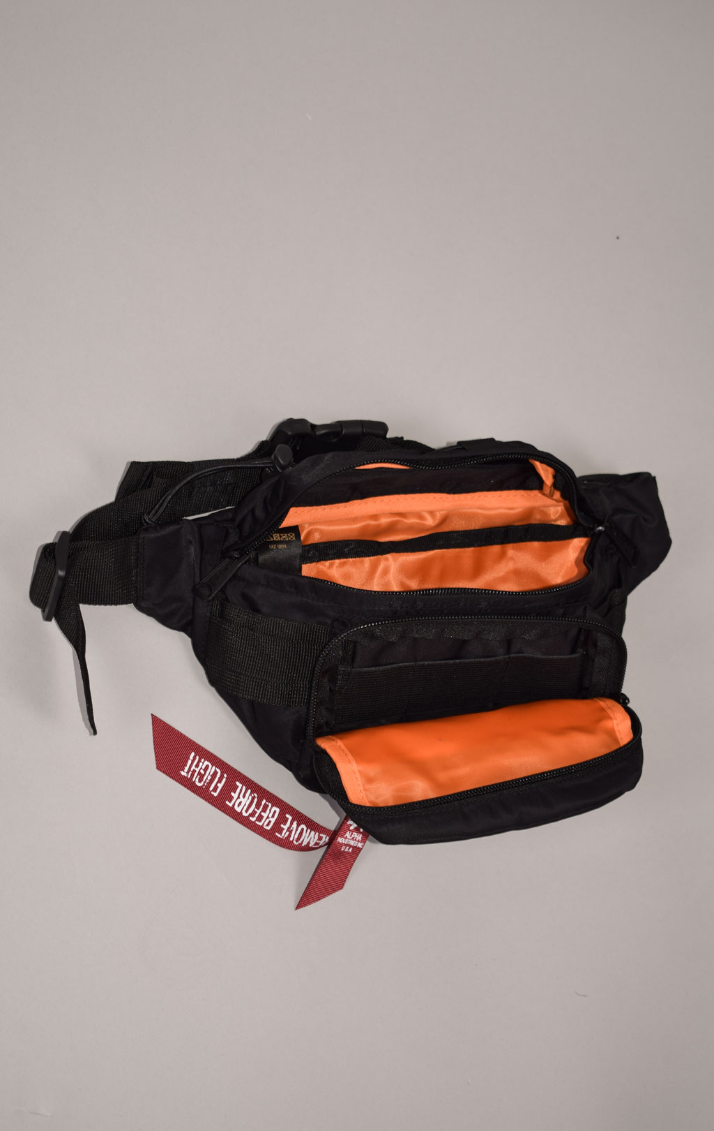 Сумка поясная ALPHA INDUSTRIES TACTICAL WAIST BAG black 