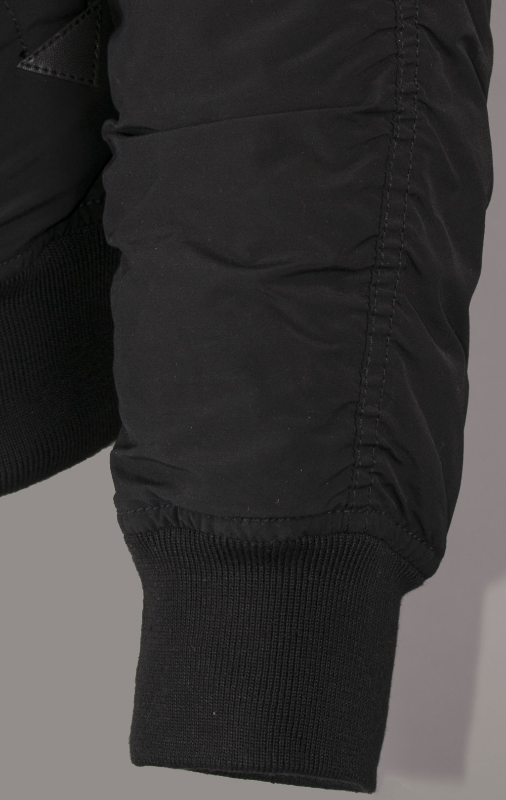 Аляска ALPHA INDUSTRIES N-2B HERITAGE FIT PARKA (ALTITUDE) FW 26/27 black 