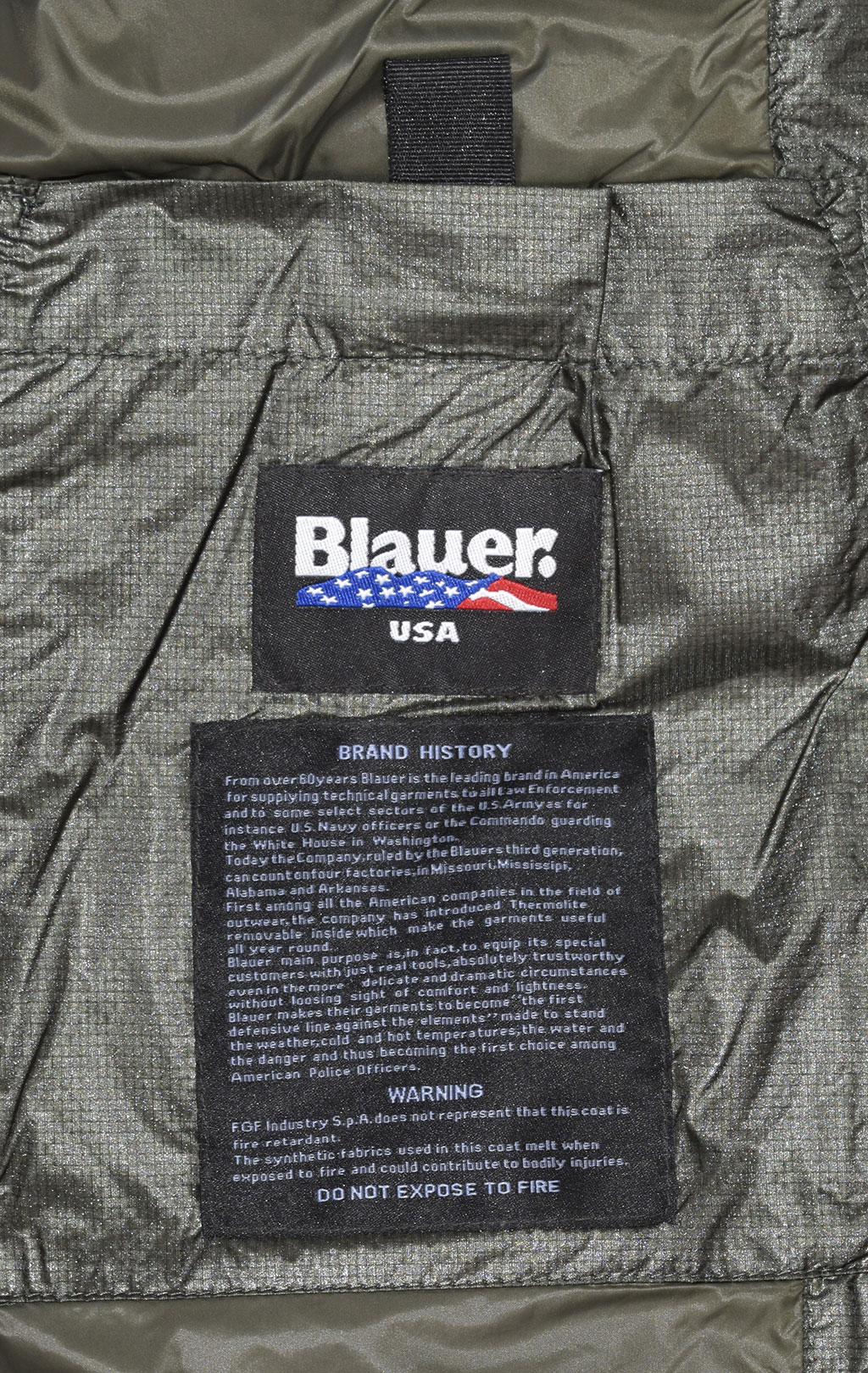 Куртка-пуховик лёгкая BLAUER SHORT JACKET FW 19/20 dark green (005497) 