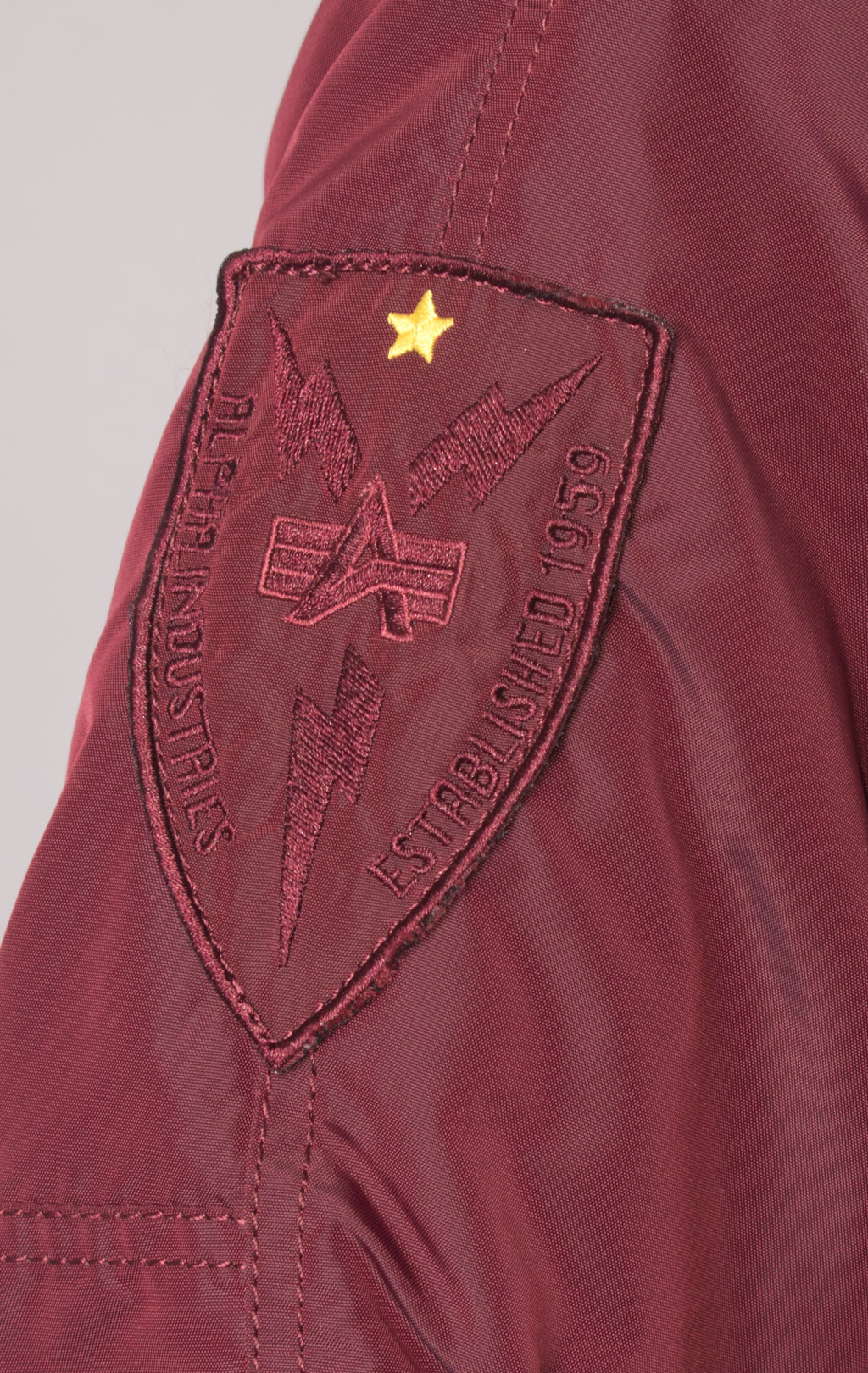 Женская аляска ALPHA INDUSTRIES PPS N-3B натур. мех burgundy 