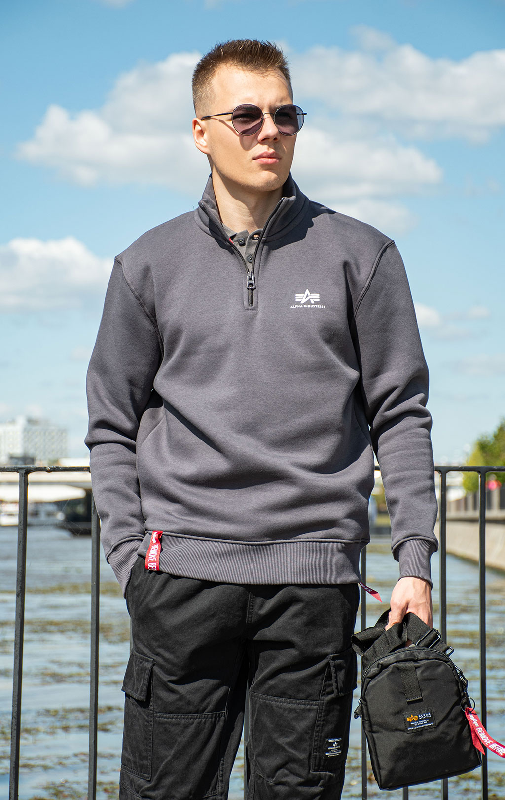 Толстовка ALPHA INDUSTRIES HALF ZIP SWEATER SMALL LOGO vintage grey 