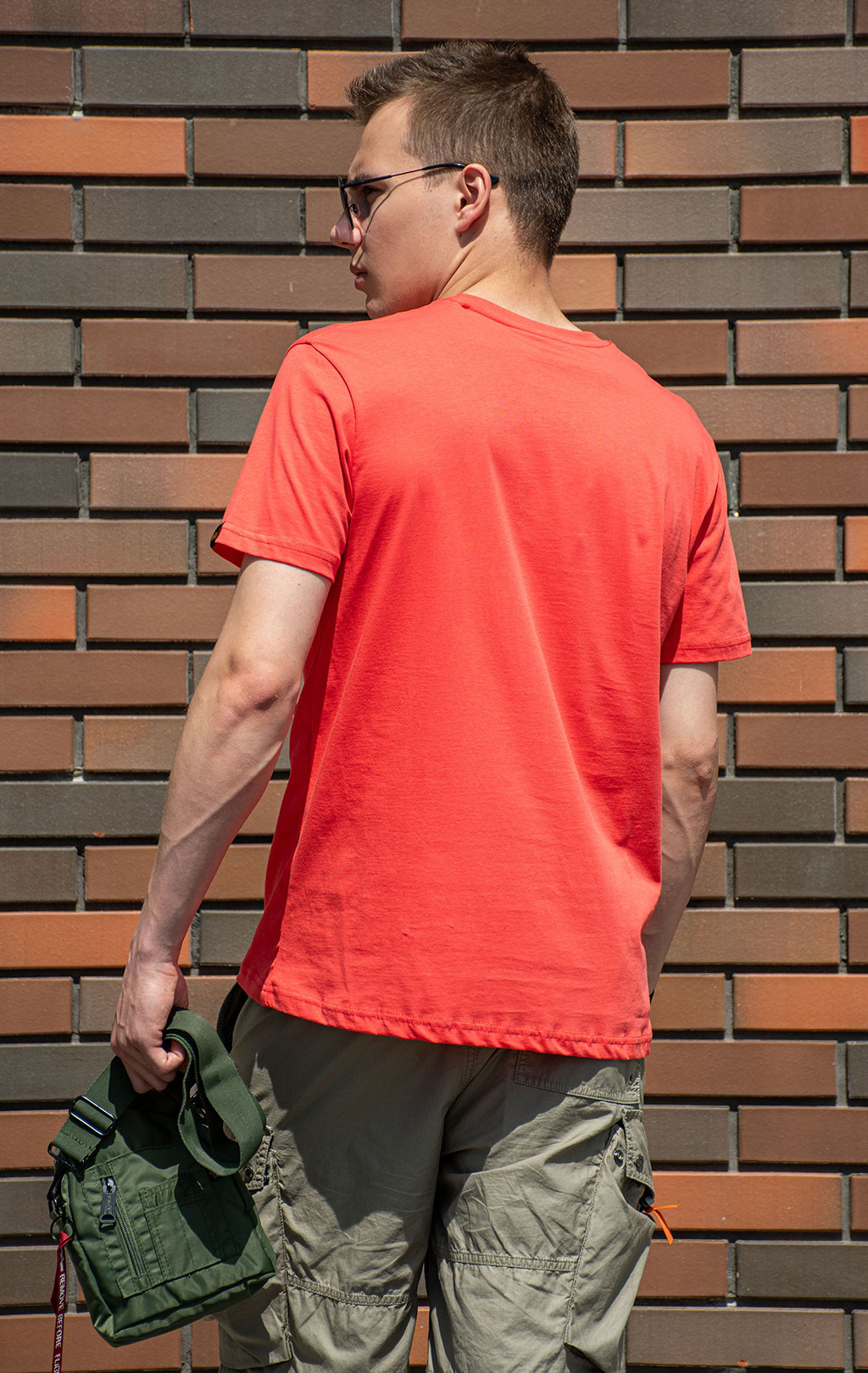 Футболка ALPHA INDUSTRIES BASIC T radiant red 