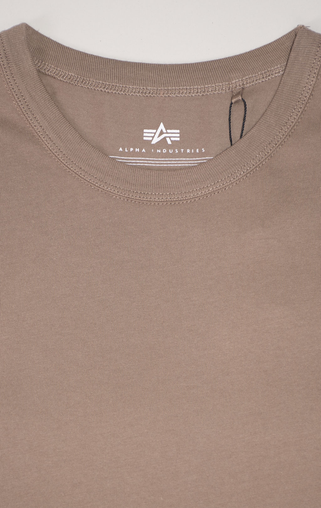 Футболка ALPHA INDUSTRIES ESSENTIAL GEN II TEE плотная FW 24/25 coyote brown 