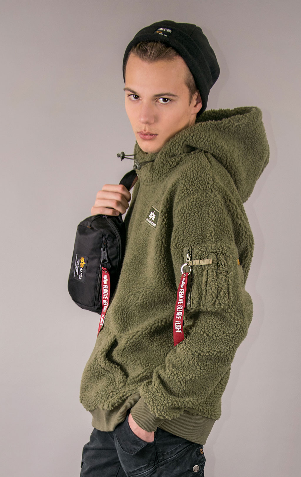 Толстовка ALPHA INDUSTRIES TEDDY HOODY sage green 