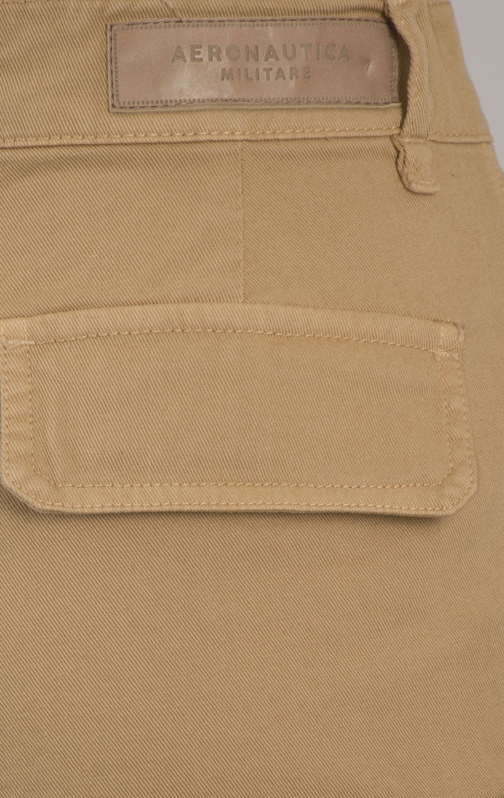 Женские шорты AERONAUTICA MILITARE SS 25/IT safari (BE 248) 