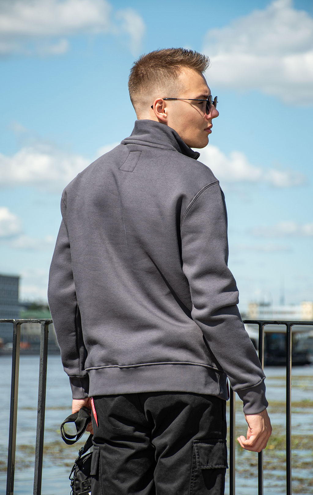 Толстовка ALPHA INDUSTRIES HALF ZIP SWEATER SMALL LOGO vintage grey 