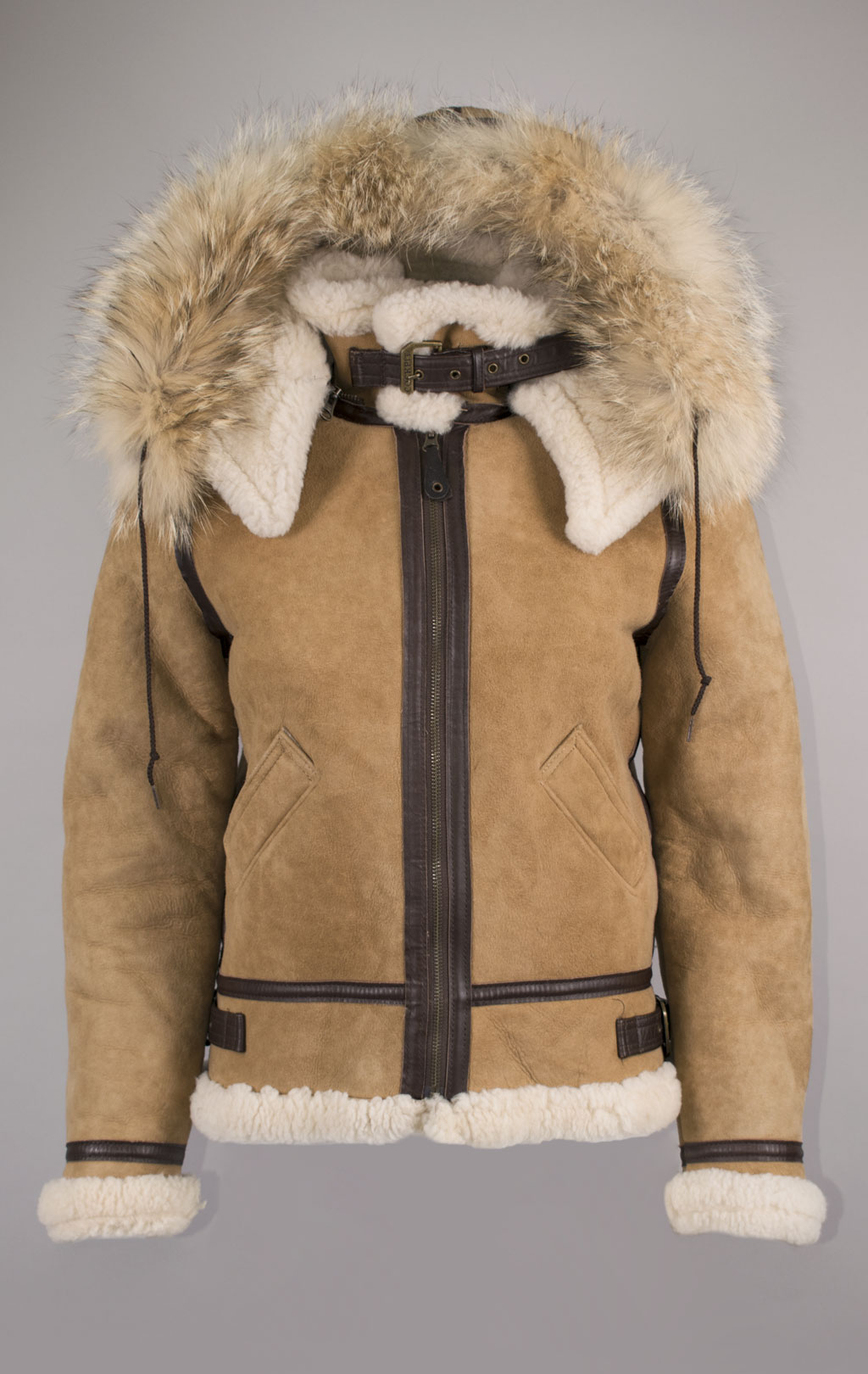 Женская куртка-пилот COCKPIT B-3 Hooded Bomber овчина tan (W72N300) 