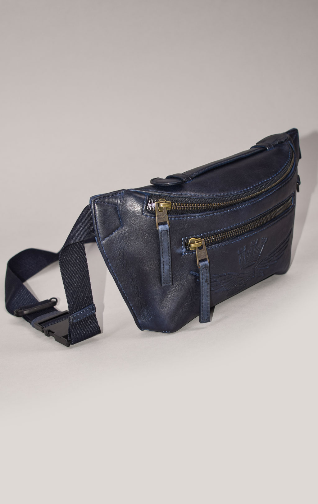 Сумка поясная AERONAUTICA MILITARE LEATHER BUM BAG SS 22/IN blue (BO 1074) 