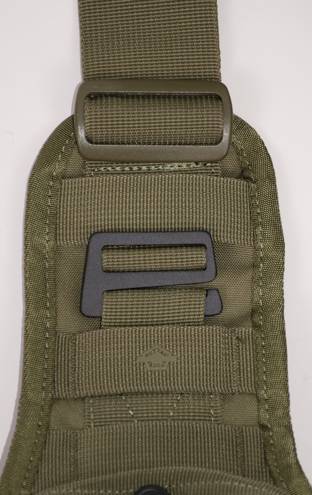 Сумка-слинг Pentagon UCB 2.0 UNIVERSAL CHEST 7L olive 06 17046-2.0 