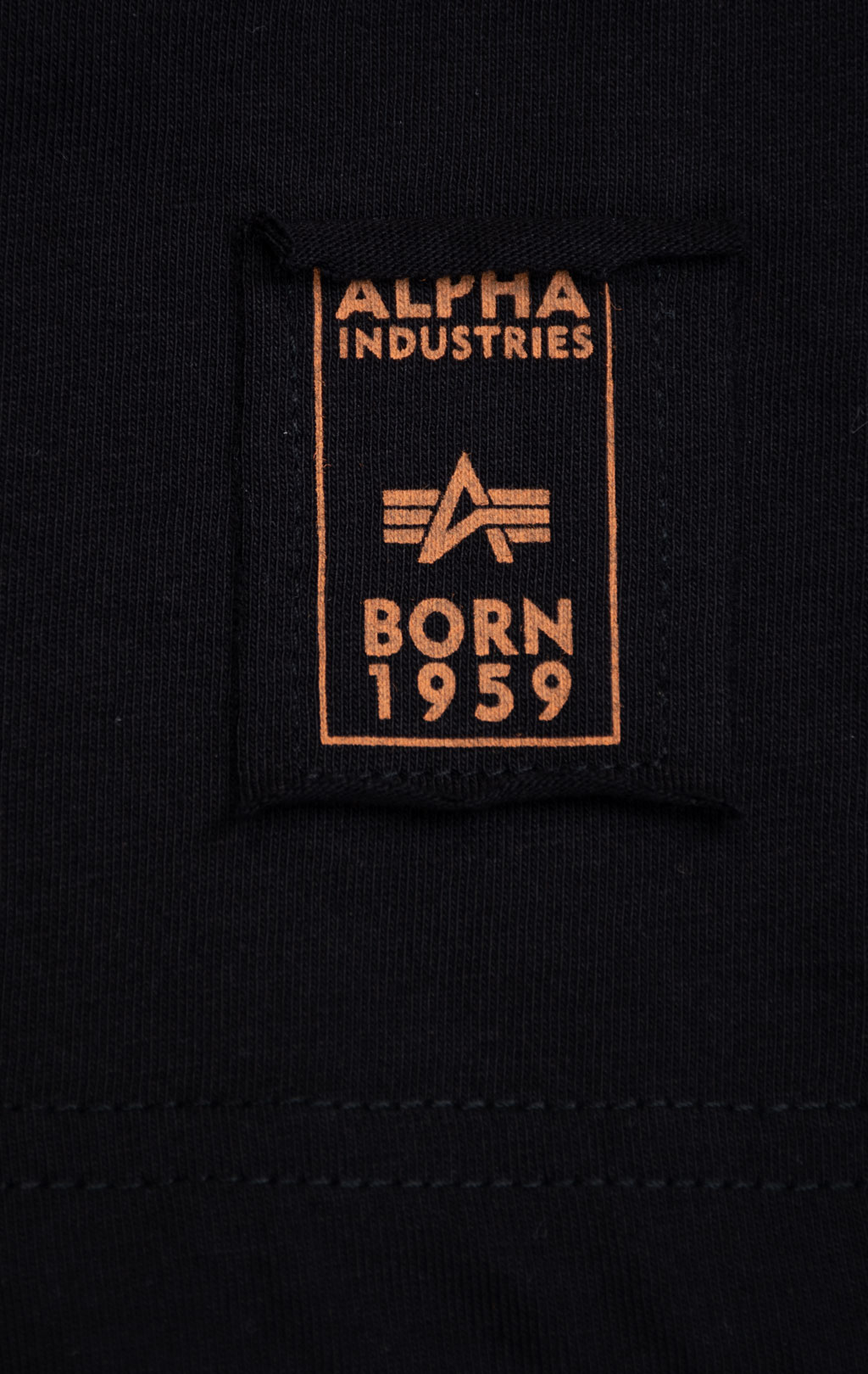 Футболка ALPHA INDUSTRIES CAMO PRINT black/orange 