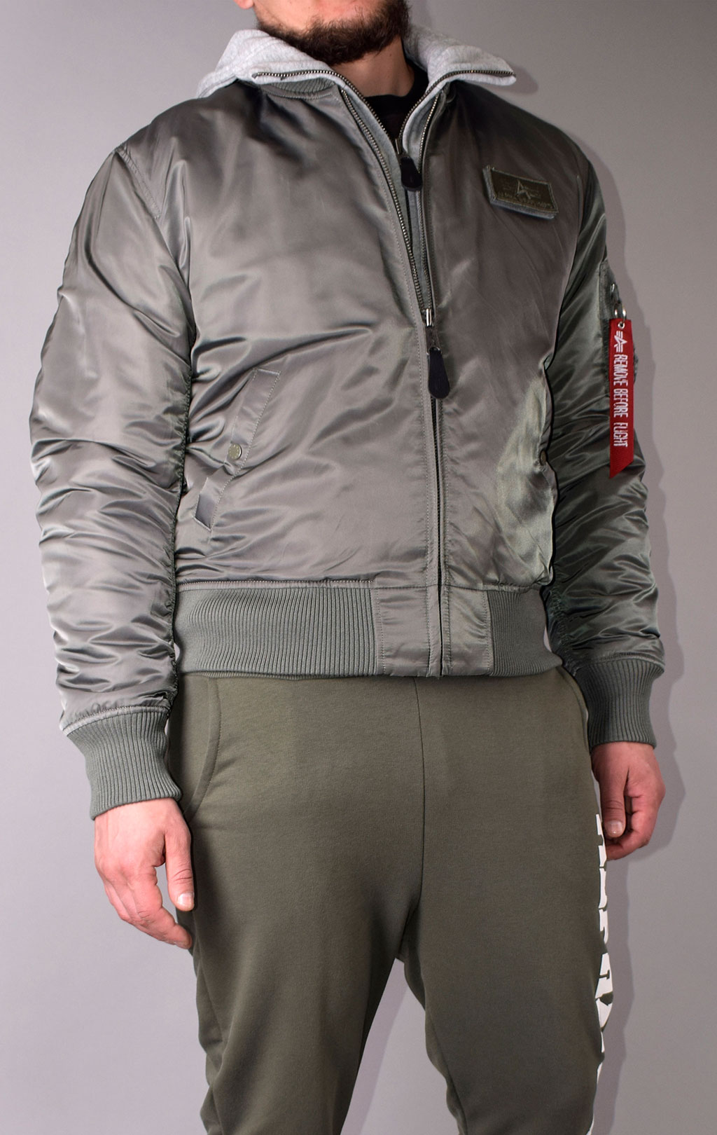 Куртка-бомбер лётная ALPHA INDUSTRIES D-Tec MA-1 vintage green 