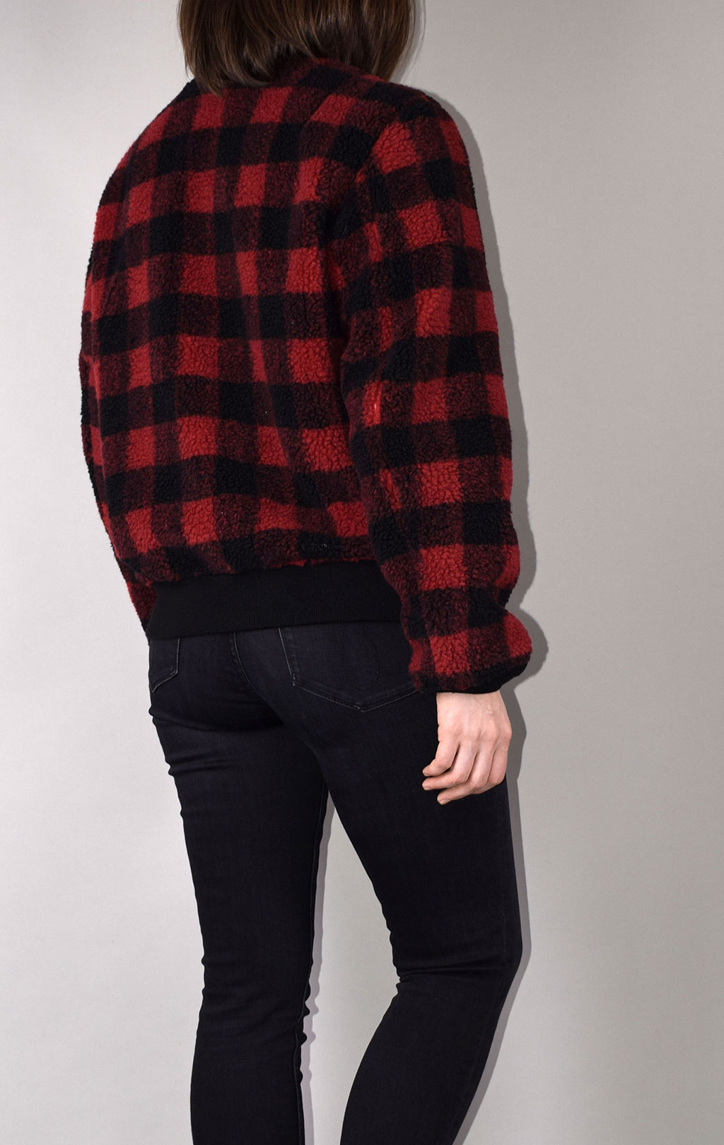 Женская куртка-пилот ALPHA INDUSTRIES 2-х сторонняя SHERPA L-2B FW 21 m red plaid 