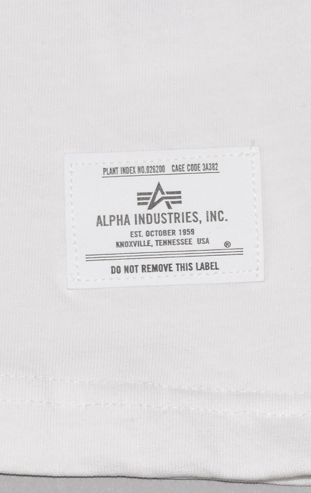 Футболка ALPHA INDUSTRIES NASA COLUMBIA TEE плотная FW 21/22 white 