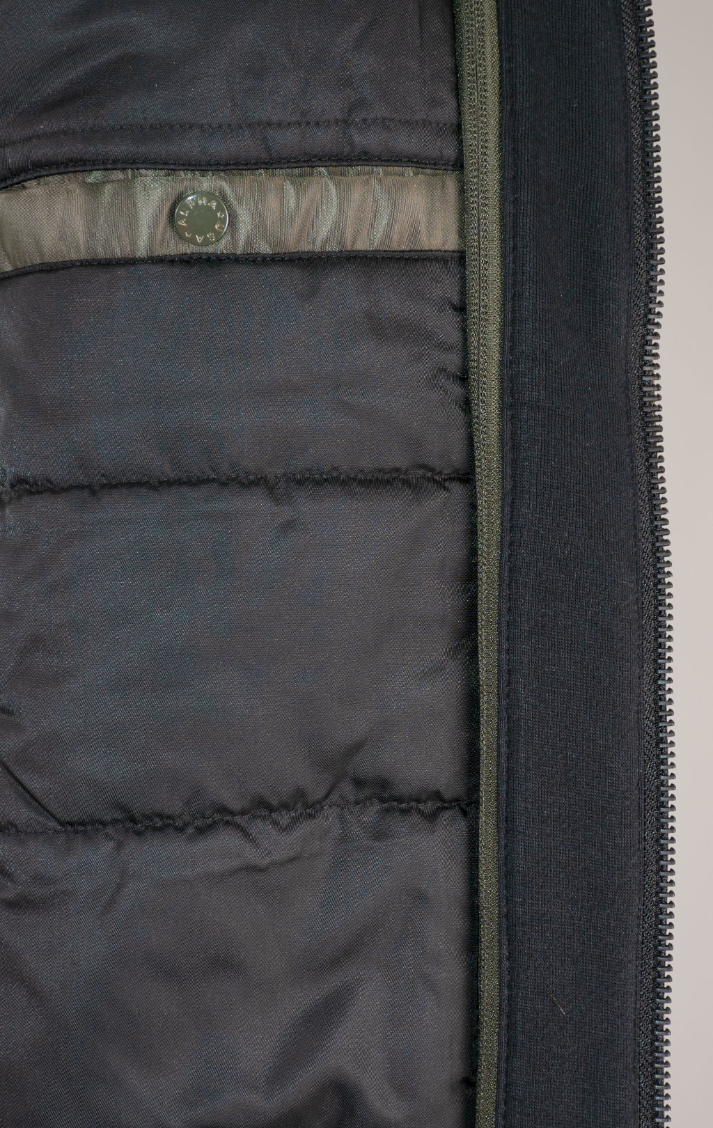 Куртка-бомбер лётная ALPHA INDUSTRIES D-Tec MA-1 black olive 
