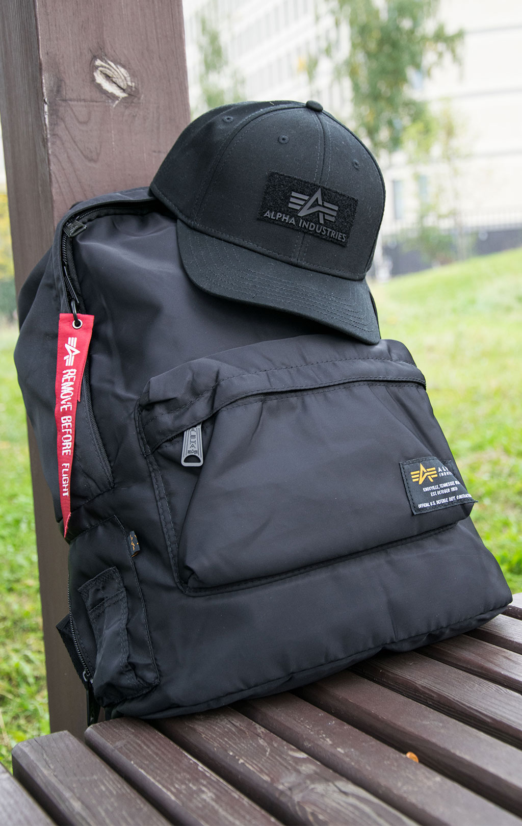 Рюкзак ALPHA INDUSTRIES CREW BACKPACK black 