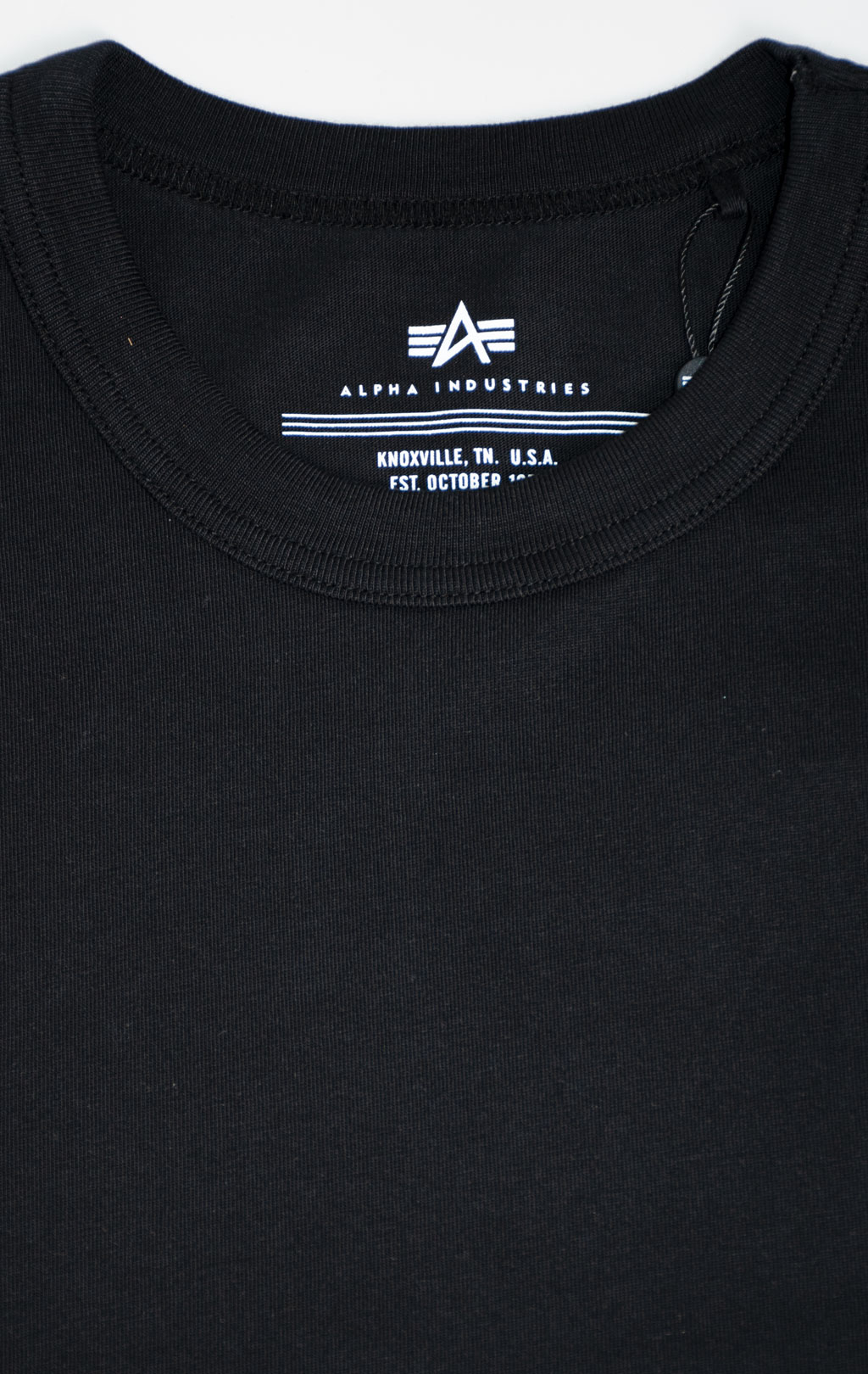 Футболка ALPHA INDUSTRIES ESSENTIAL RELAXED TEE SS 25 m black 