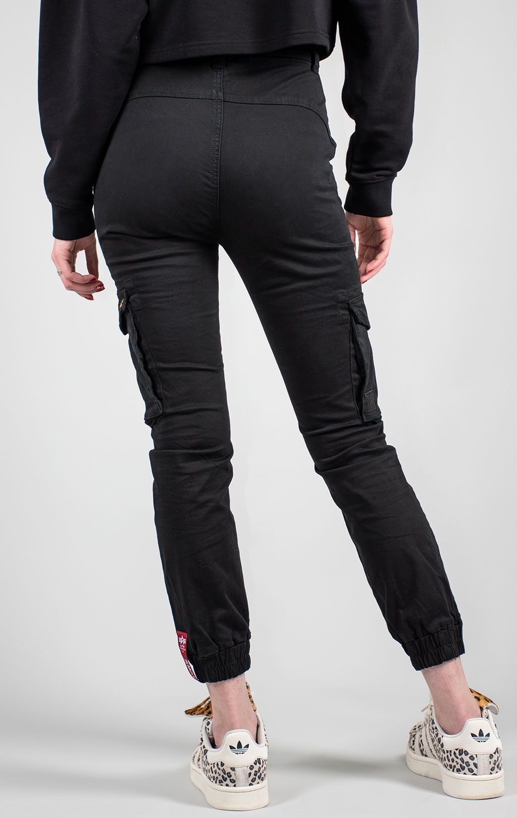 Женские брюки-карго ALPHA INDUSTRIES FIELD PANT black 