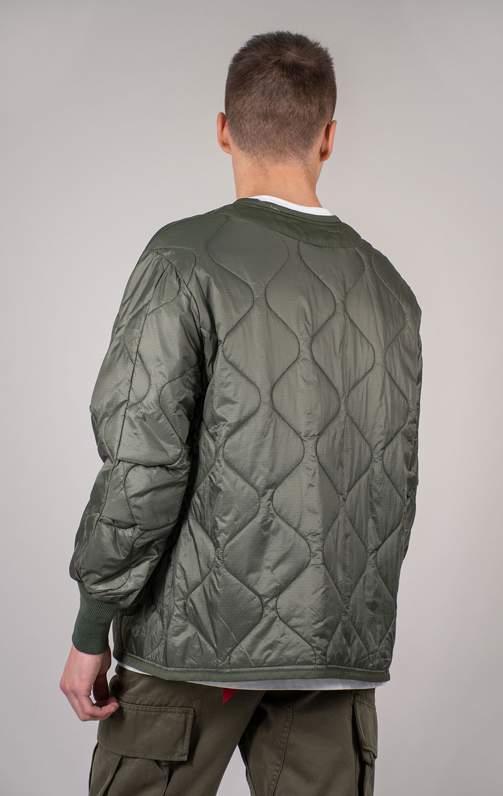 Куртка-подстёжка ALPHA INDUSTRIES ALS/92 LINER с карманами и манжетами FW 24/25 olive 