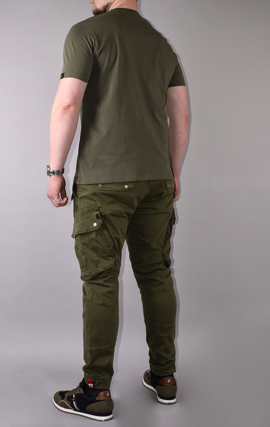 Футболка ALPHA INDUSTRIES DEFENCE dark olive 