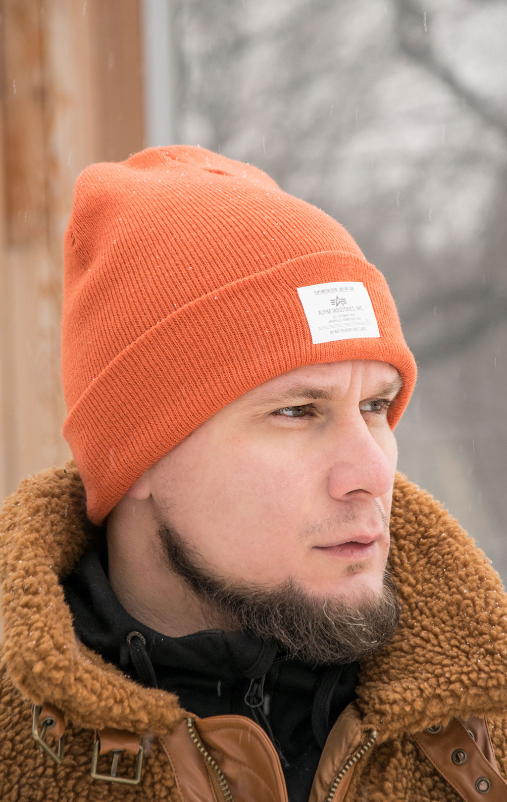 Шапка ALPHA INDUSTRIES ESSENTIAL BEANIE FW 22/23 emergency orange 