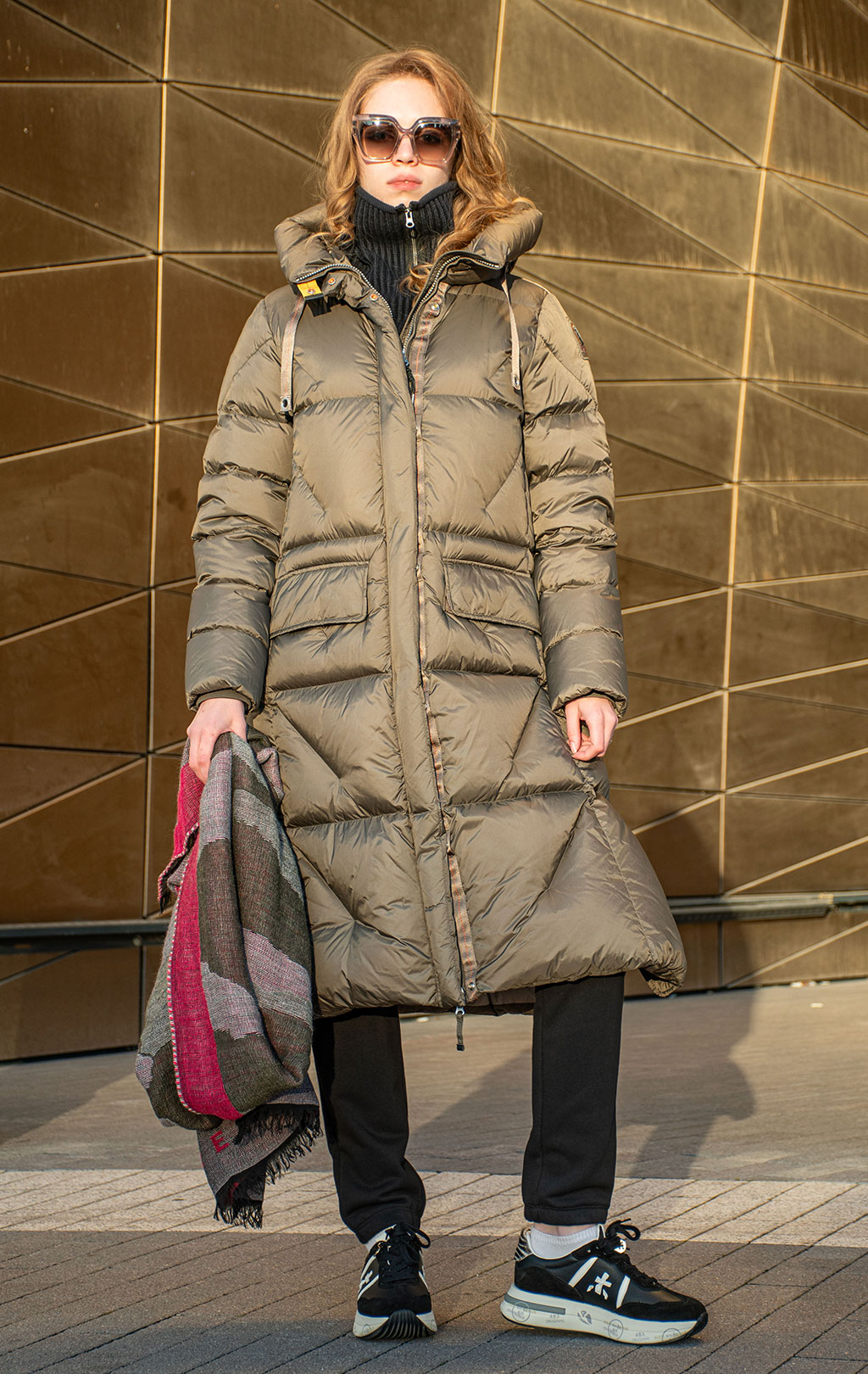 Женское пальто пуховое PARAJUMPERS LEONIE FW 25/26 olive grey 