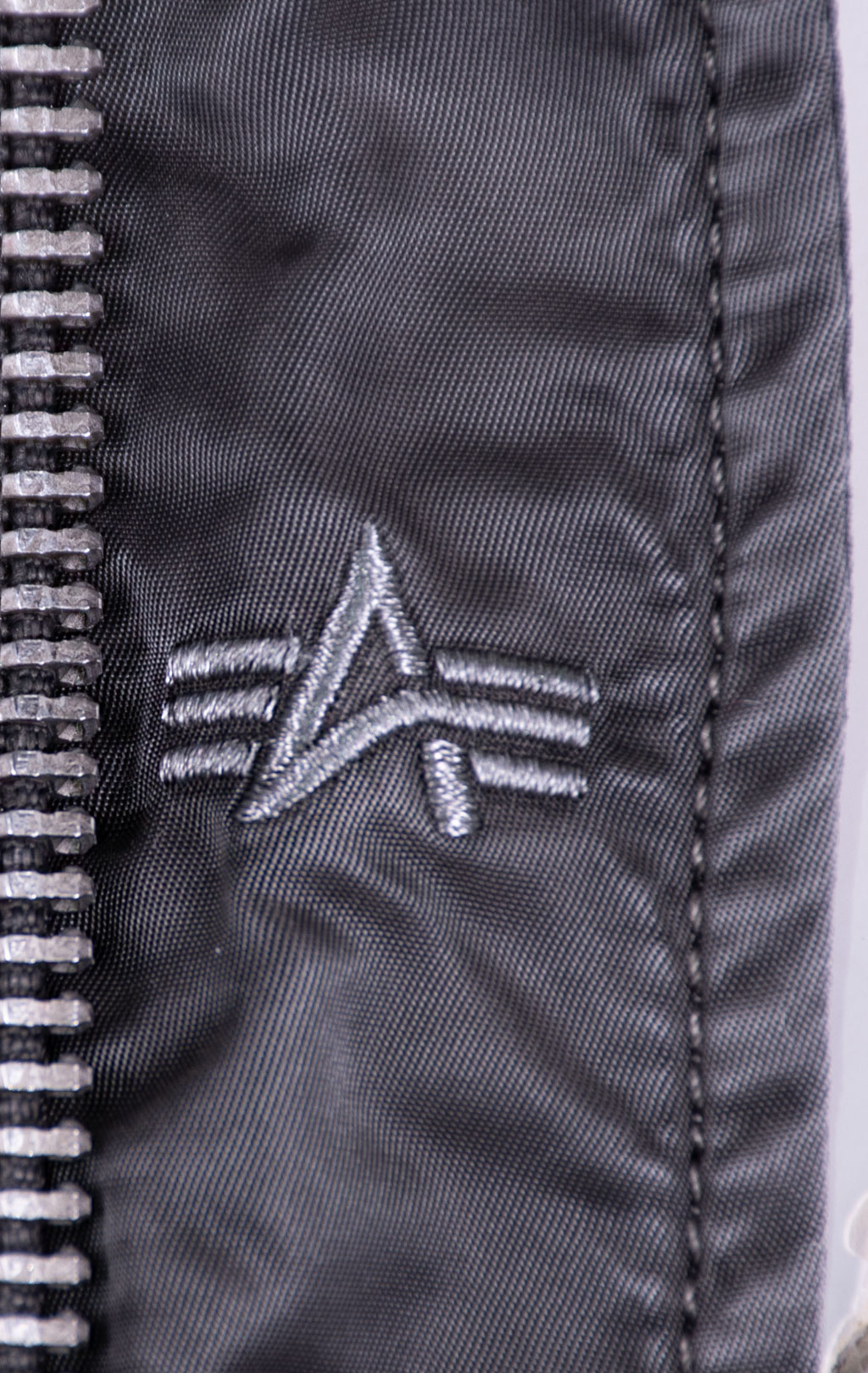 Женская аляска ALPHA INDUSTRIES N-2B BATTLEWASH PARKA FW 21 m new silver 