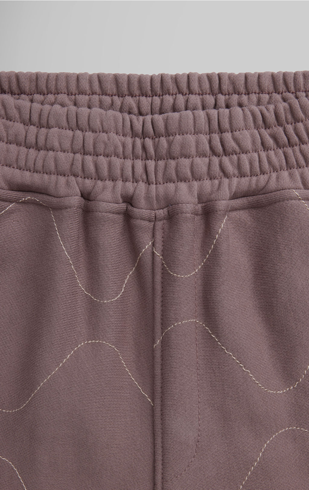 Женские шорты ALPHA INDUSTRIES QUILTED SHORT SS 24 m dusty purple 