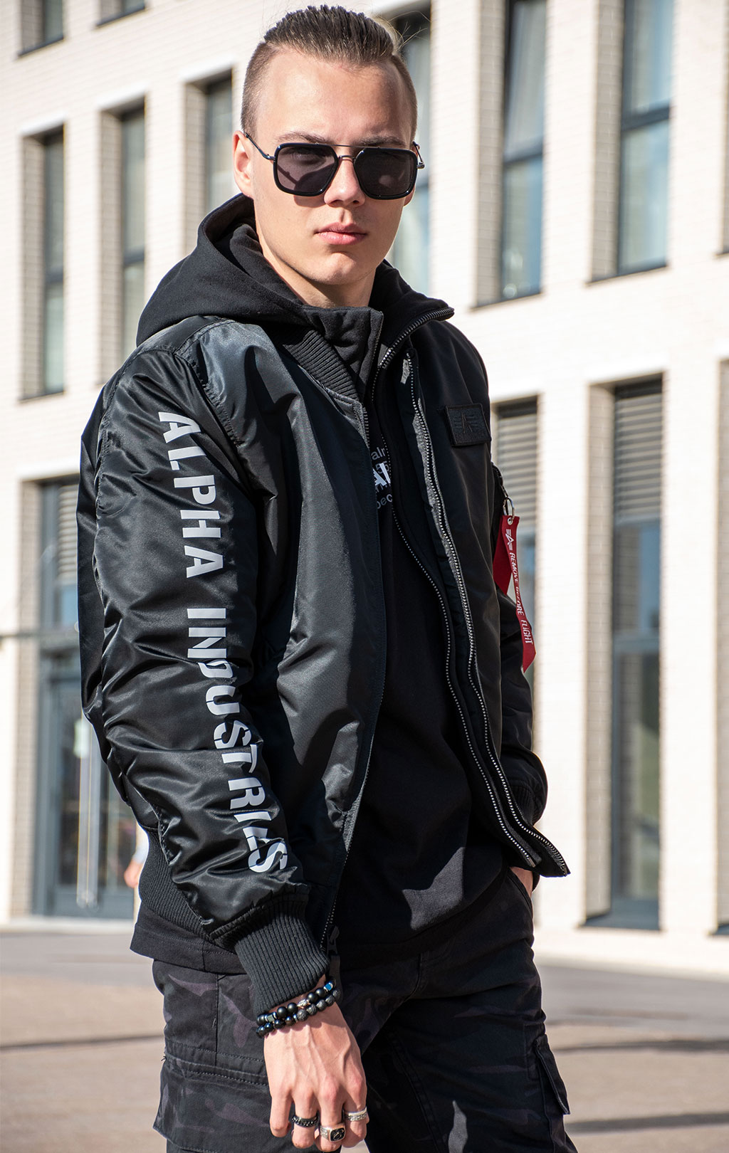 Куртка-бомбер лётная ALPHA INDUSTRIES D-Tec SE MA-1 black/reflective 
