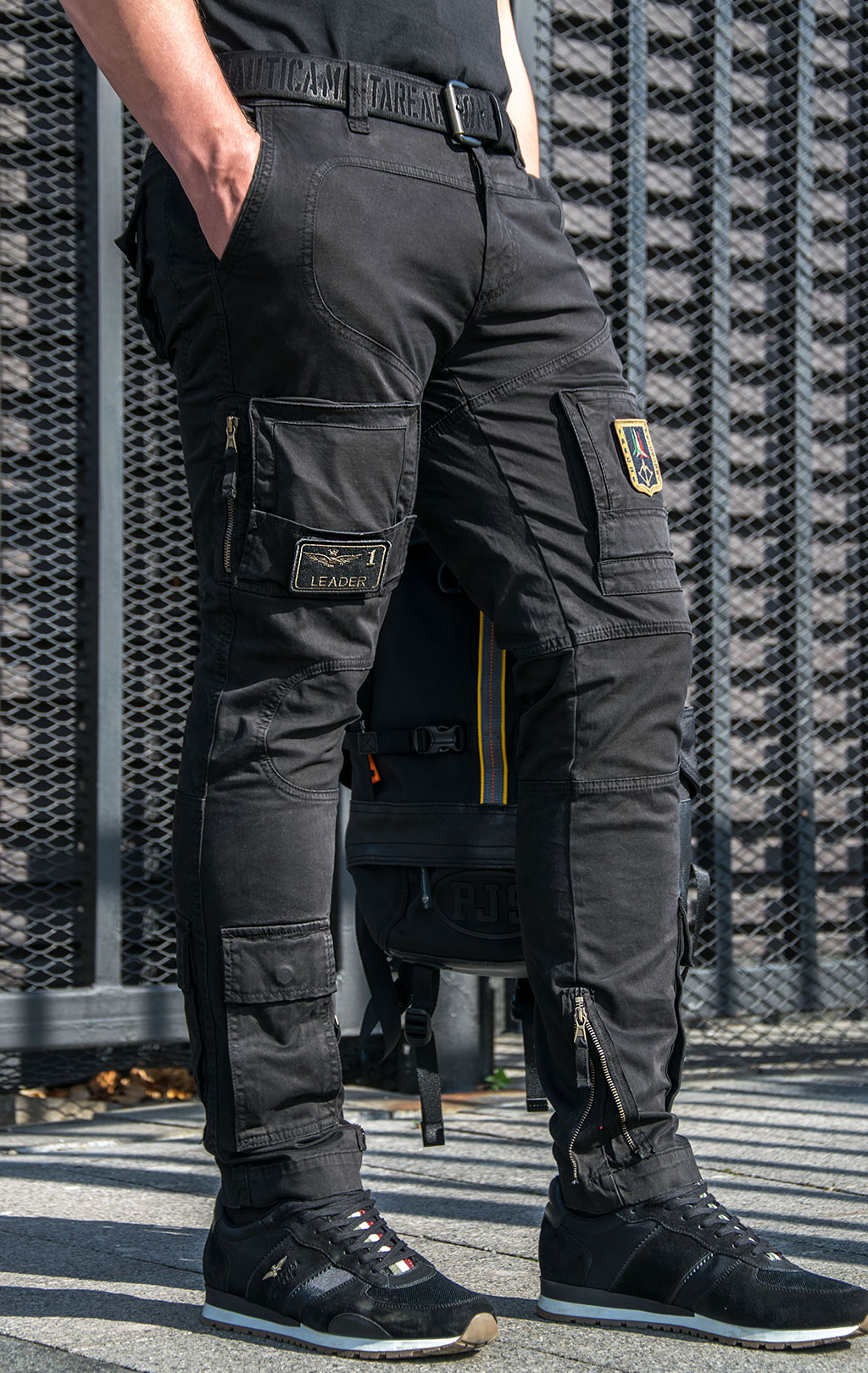 Брюки-карго AERONAUTICA MILITARE ANTI-G плотные FW 23/24/AL jet black (PA 1557) 