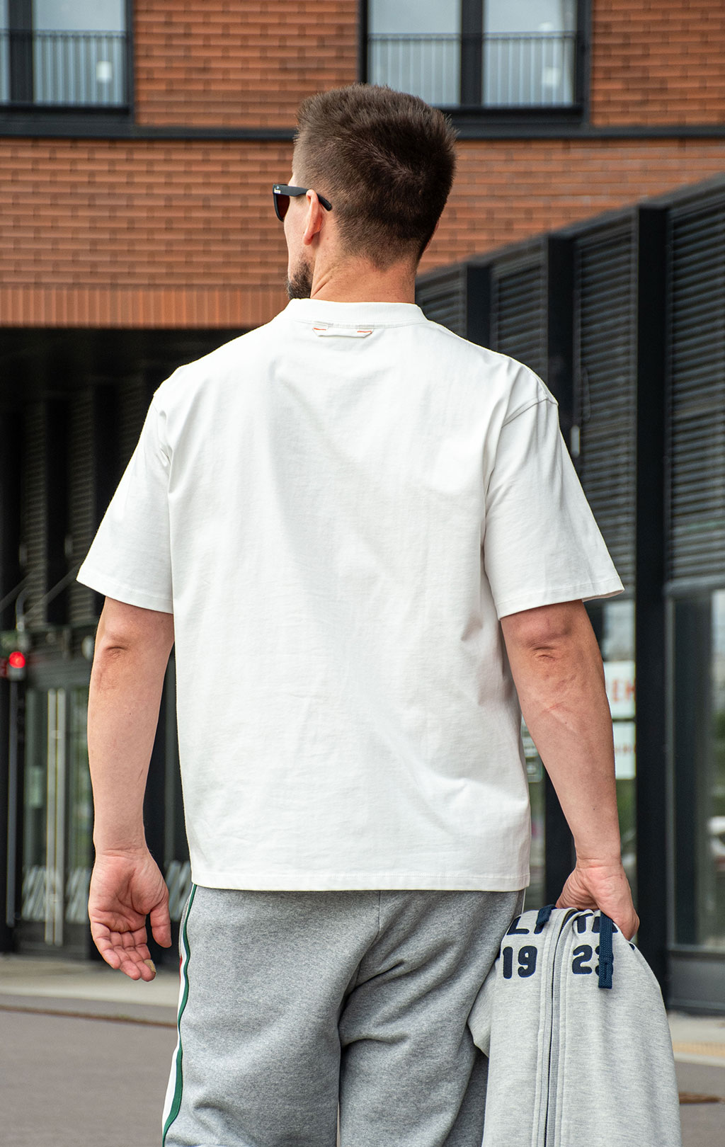 Футболка PARAJUMPERS REG TEE плотная SS 26 star white 
