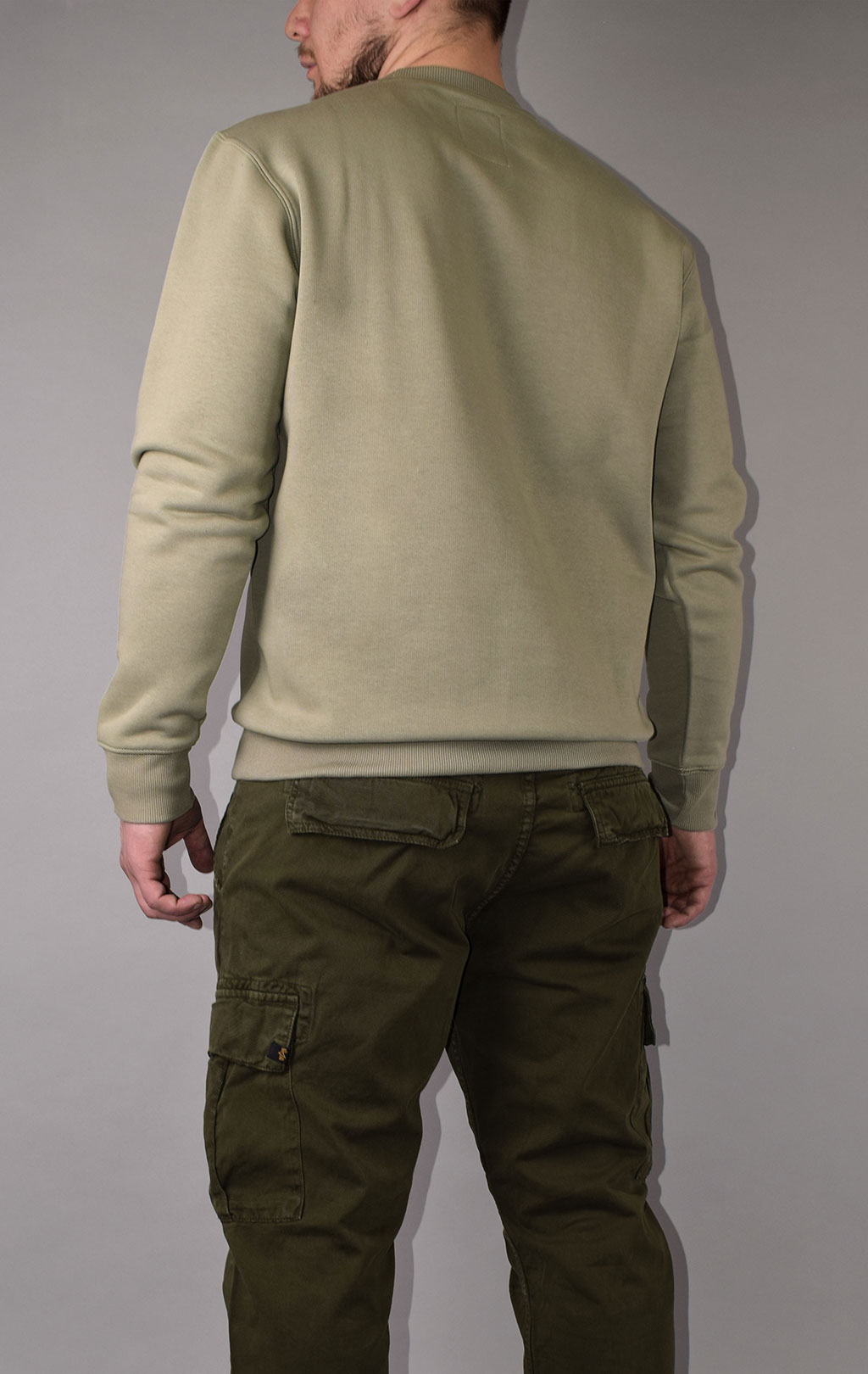 Свитшот ALPHA INDUSTRIES BASIC SWEATER olive 