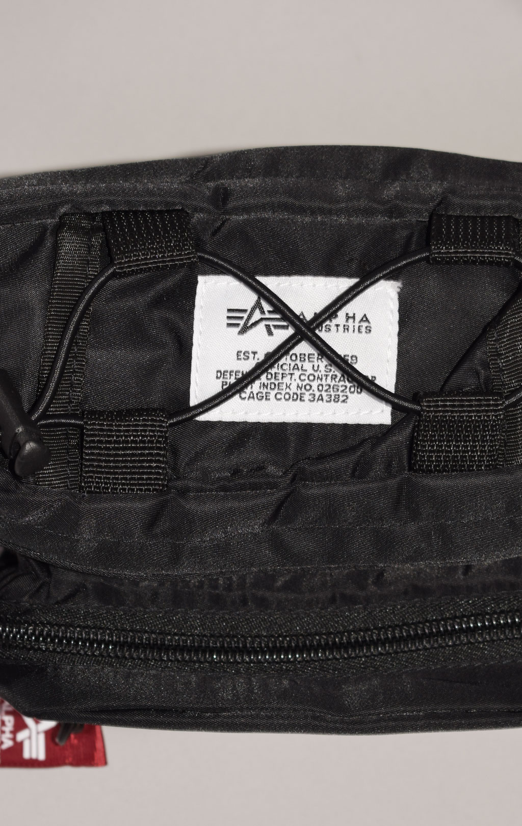 Сумка поясная ALPHA INDUSTRIES TACTICAL WAIST BAG black 