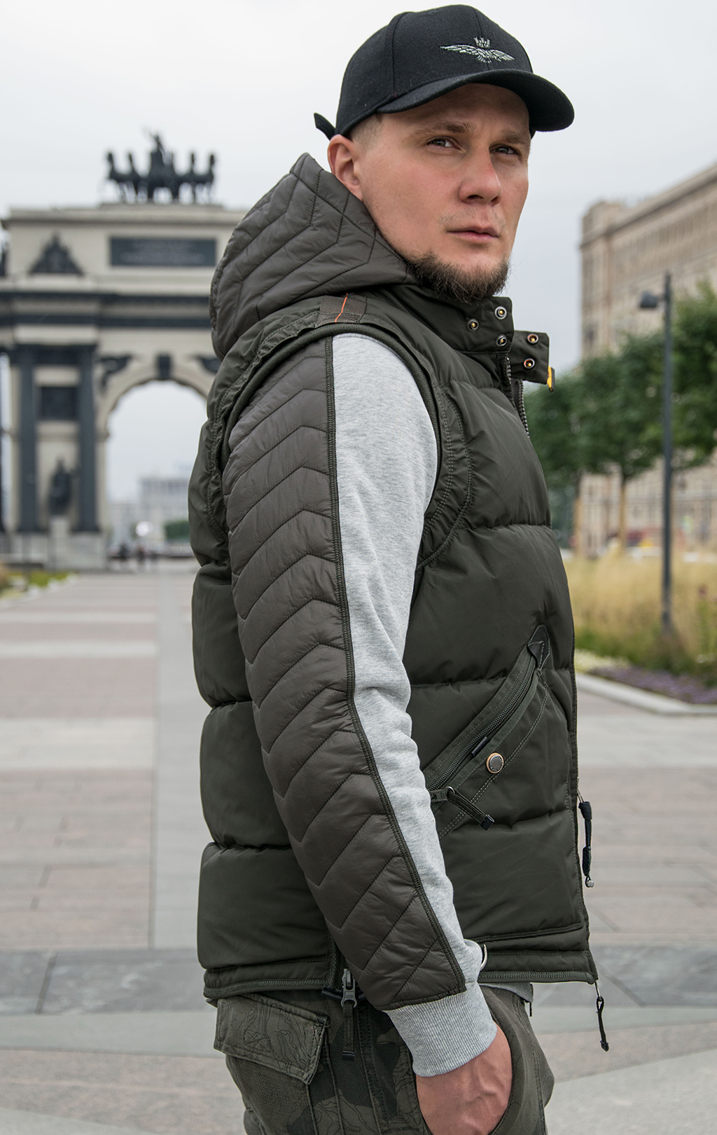 Жилет пуховой PARAJUMPERS KOBUK FW 21/22 sycamore 