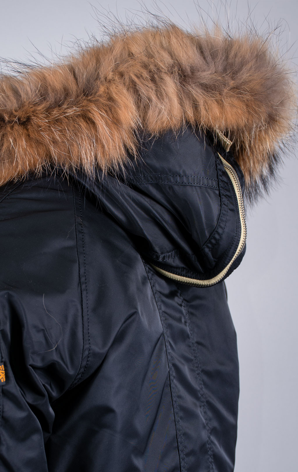 Аляска ALPHA INDUSTRIES N-3B ART VF натур. мех black 