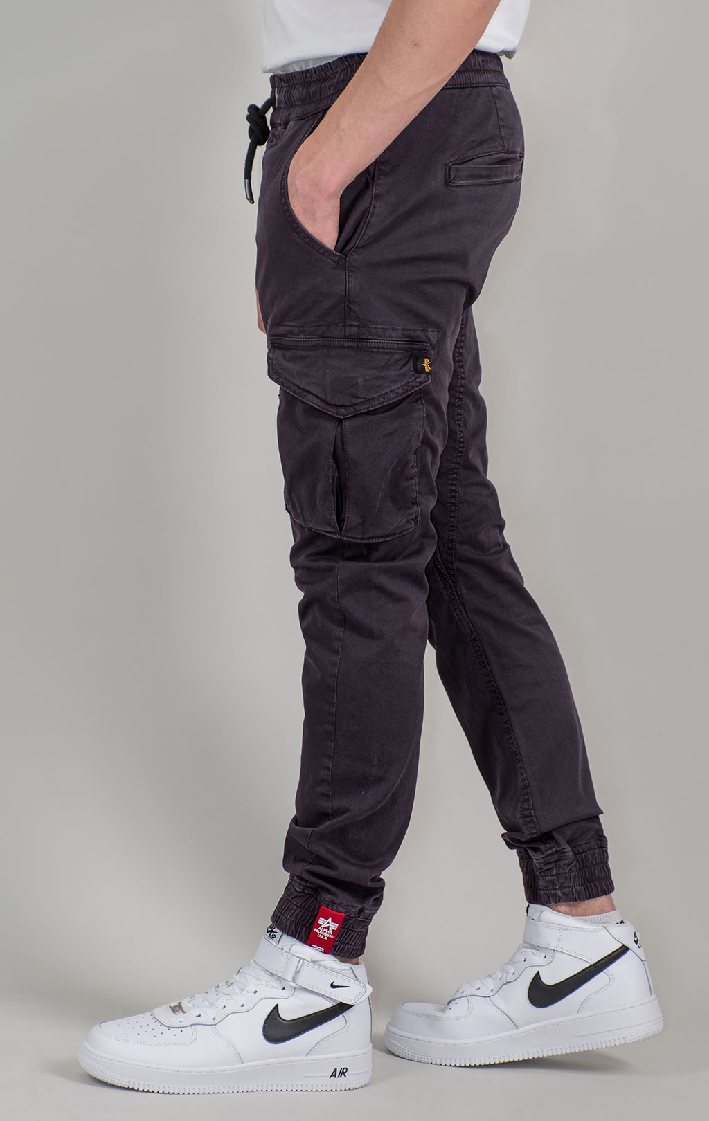 Брюки джоггеры ALPHA INDUSTRIES COTTON TWILL  JOGGER plum 