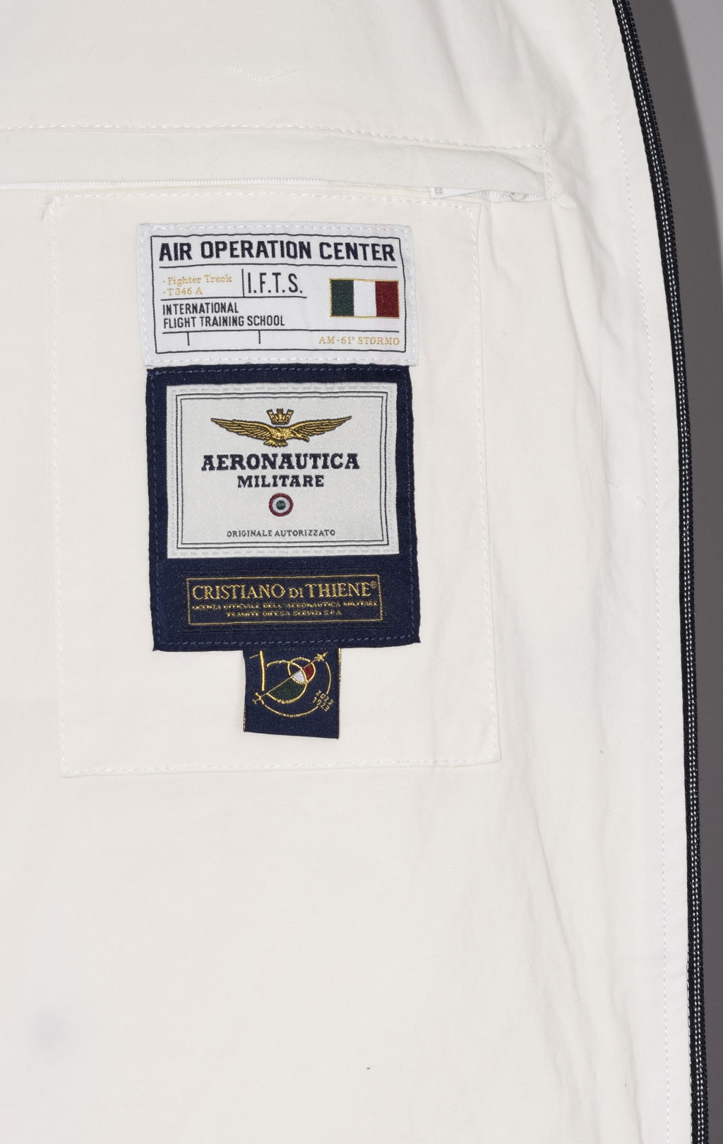 Ветровка AERONAUTICA MILITARE SS 23 m/TR bianco panna (AB 2054) 