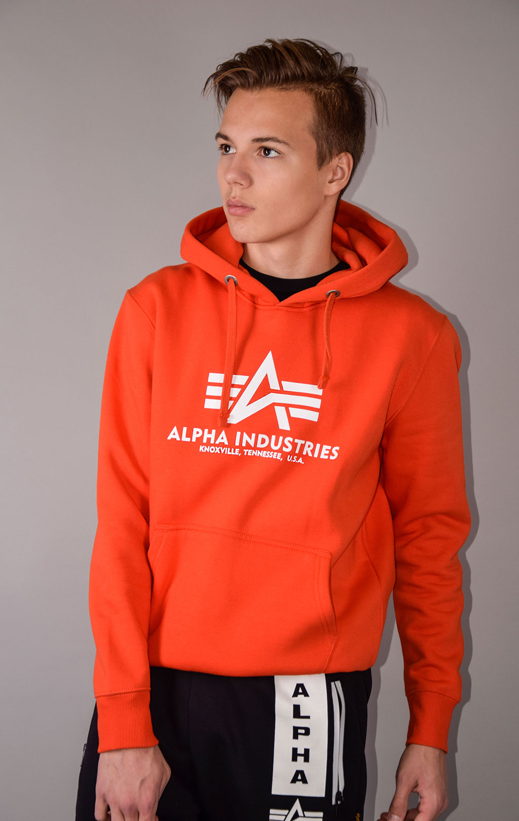 Толстовка ALPHA INDUSTRIES BASIC HOODY atomic red 