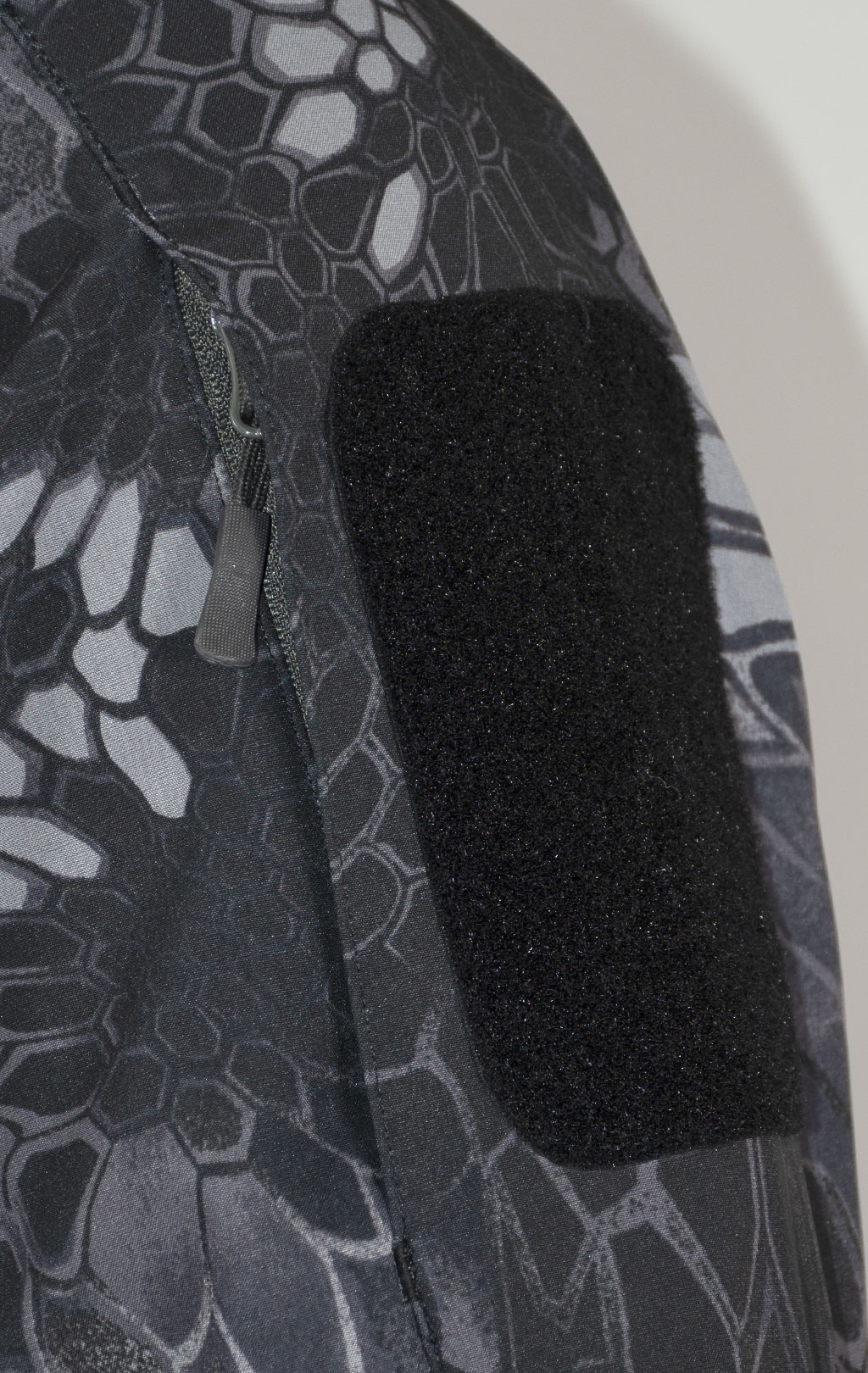 Куртка с капюшоном SABADO-PAVE HAWK HARD SHELL black python k-1407 