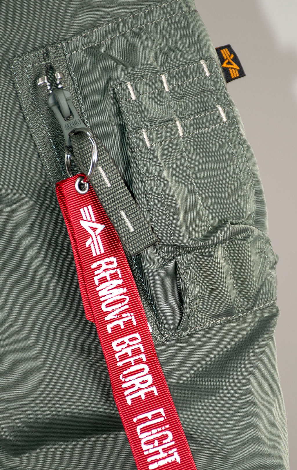 Ветровка-бомбер лётная ALPHA INDUSTRIES TT HOOD CUSTOM MA-1 vintage green 
