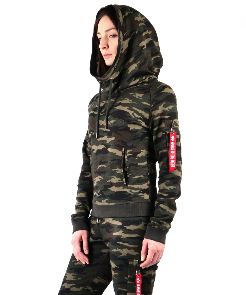 Женская толстовка ALPHA INDUSTRIES X-FIT HOODY camo woodland 65 